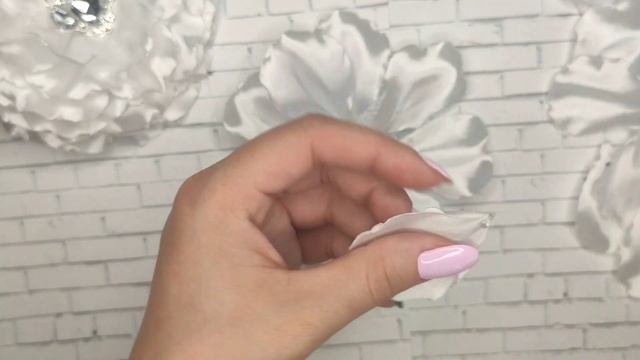 они идеальны, а главное просты/ резинки в школу/пышные бант в школу атлас лента 5см/ смотреть онлайн