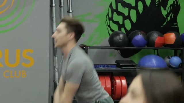Тренировка CROSSFIT( ЦИТРУС ФИТНЕС КЛУБ ЛЮБЕРЦЫ) смотреть онлайн