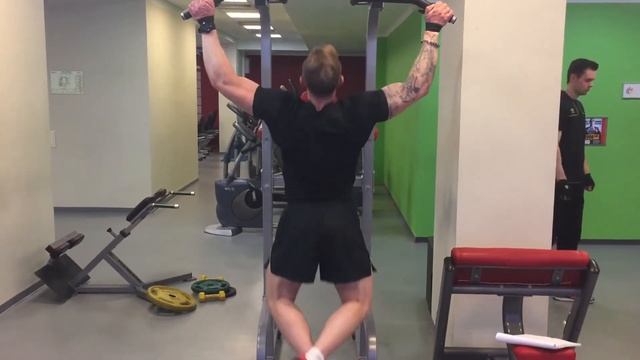 Подтягивание широким хватом смотреть онлайн