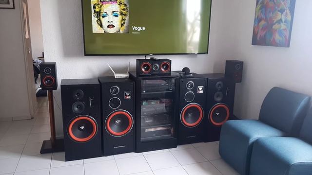 cerwin Vega ve12 y LS12 con amplificador Pioneer VSX95 Élite смотреть онлайн