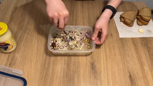 Snacks With Herring (Закуска с селедкой)