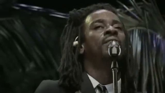 Seu Jorge - Burguesinha смотреть онлайн