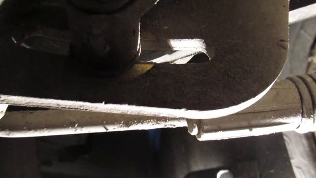 ЗАЗ FORZA Натяжка ремня ГУР и замена втулок переднего стабилизатора смотреть онлайн