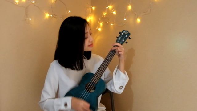 Green Eyes (Coldplay) Acoustic Ukulele Cover - Regina Apriza смотреть онлайн