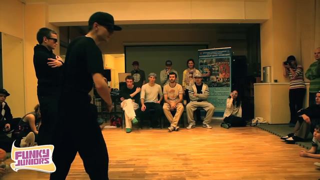 Протез vs Tabasko vs Вован | Robot Final | FUNKY JUNIORS 2011 смотреть онлайн