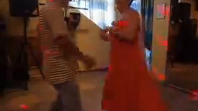 дядя с тетей Зажгли на свадьбе племяницы смотреть онлайн