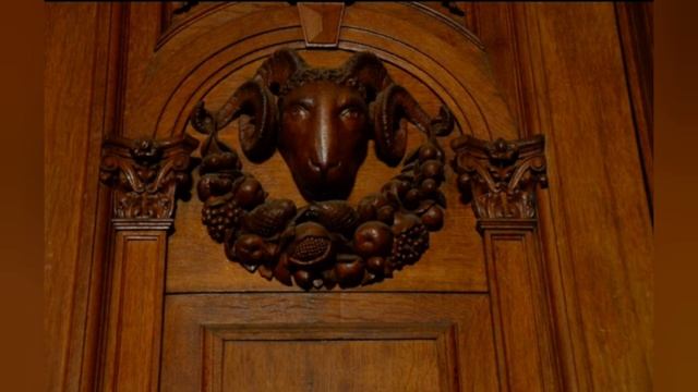 ОСОБНЯК, ГДЕ ЛЕДЕНЕЮТ ДУШИ. ДОМ БРУСНИЦЫНЫХ В САНКТ-ПЕТЕРБУРГЕ . смотреть онлайн