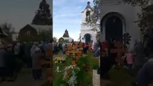 МОГИЛА АРХИМАНДРИТА ГЕРМАНА  ЧЕСНОКОВА СИЛЬНЫЙ ДУХОВНИК БЫЛ И ЕСТЬ В НАШИХ СЕРДЦАХ!!