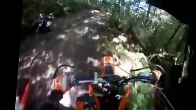 Жесткие падения с мотоциклов - Dirt Bike Crash HD смотреть онлайн