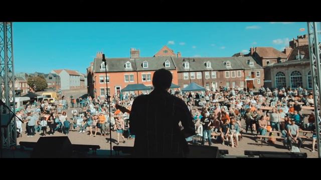 BEAR CLUB - Mysterious Girl "Peter Andre" cover @ King's Lynn Hanse Festival '19 смотреть онлайн
