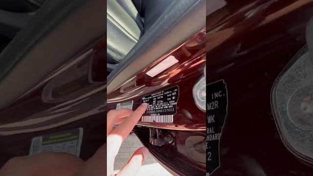 2017 KIA Optima, EX VIN: 5XXGU4L30HG157022 Пробег: 83000Цена в Грузии: 10500$ смотреть онлайн