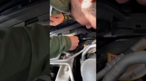 Замена лампочки ближнего света на BMW X5