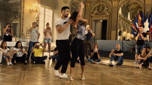 Just the way you are - Karlos Rose - Kike&Nahir Sensual Dance смотреть онлайн