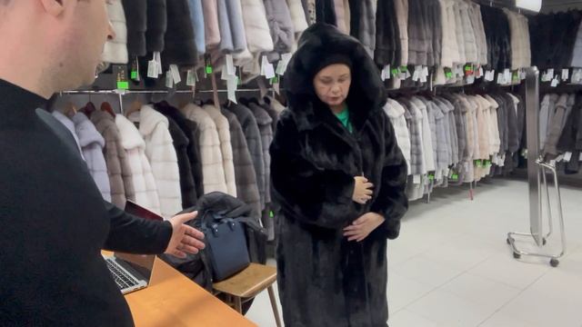 Отзыв покупателя клиента (часть2) Шубы в Дубне Меховой на Тверской смотреть онлайн