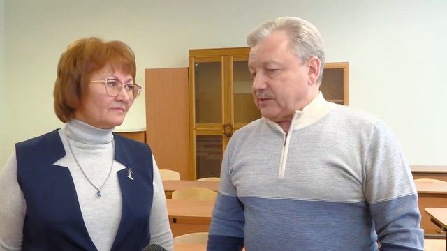 Сергей Серебренников проверил готовность школы №15 к открытию смотреть онлайн