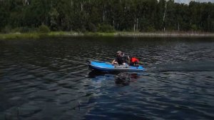 Ветерок 8 и лодка ПВХ 2,9 с надувным килем.