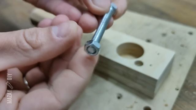 Making 2x48 Belt Grinder from Bench Grinder | Free Plans смотреть онлайн