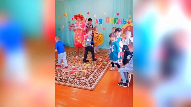 Праздник "Здравствуй осень золотая, наша гостья дорогая" смотреть онлайн