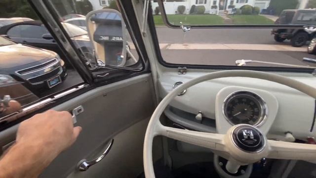 1967 Volkswagen Type 2 Bus Walkaround + Driving смотреть онлайн
