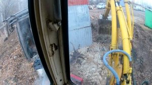 Заводим Экскаватор Юмз 6 с пускача от электростартера