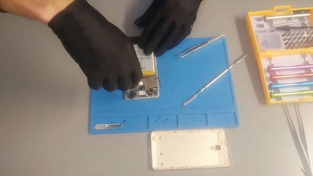 Как вытащить застрявший слот для сим карты, meizu m3s застрял сим лоток смотреть онлайн