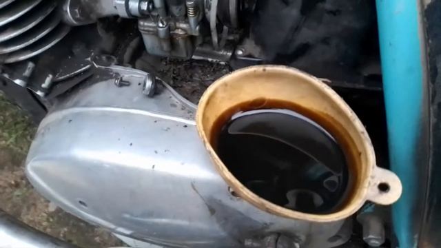 Долив масла в коробку передач мотоцикла Иж смотреть онлайн