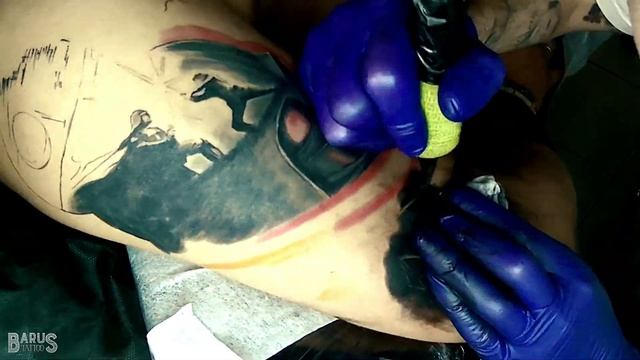 Tattoo Star Wars Time Lapse смотреть онлайн