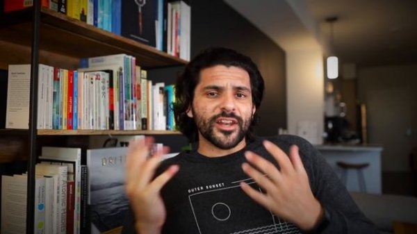 How I Learn To Speak Foreign Languages Without Talking To People | Polyglot Language Learning Tips