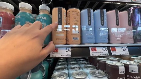 WHOLE FOODS SHOP WITH ME & HUGE GROCERY HAUL | FANCY FINDS FOR THE NEW YEAR! ????