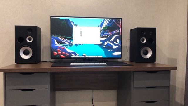 Слушаем Edifier R2850DB и SVEN MC30 смотреть онлайн