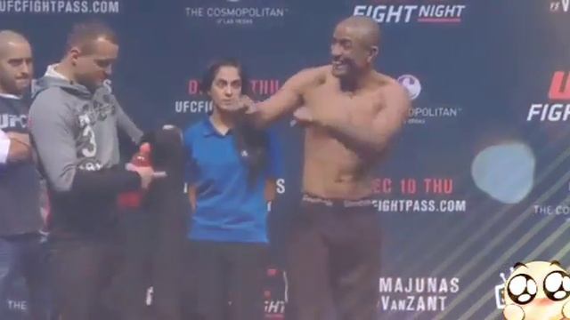 (Athletic build)- Мощный возбудитель для женщин без цвета и запаха!!!!!!! смотреть онлайн