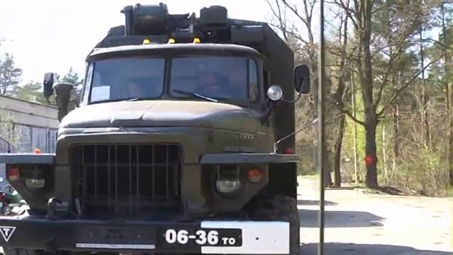 GAZ-66 Ural-375 смотреть онлайн