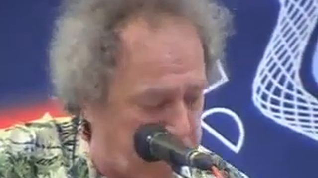 Юрий Кукин (17.07.1932 - 07.07.2011) - За туманом, Поезд и Говоришь, чтоб остался я... смотреть онлайн