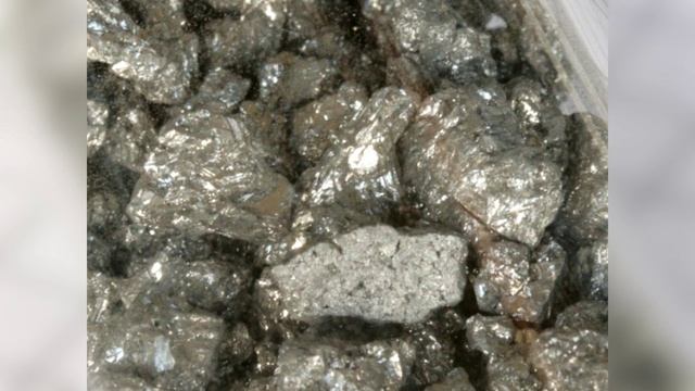 ПОЧЕМУ КИПЯТИТЬ ВОДУ МОЖНО ТОЛЬКО ОДИН РАЗ смотреть онлайн