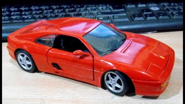 Ferrari F355 Berlinetta 1/24 scale by Maisto Shell Collezione 1996 смотреть онлайн