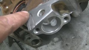 Откуда течет масло из ЗМЗ 409?