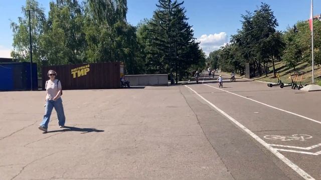 ПРОГУЛКА ПО КРАСНОЯРСКУ.КОММУНАЛЬНЫЙ МОСТ.НАБЕРЕЖНАЯ. ЦЕНТРАЛЬНЫЙ ПАРК.АВГУСТ 2023 смотреть онлайн