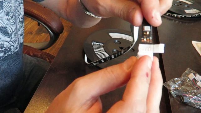 How to CUT and SPLICE LED strip lights: Use left-over LED Strips UNDER $12 смотреть онлайн