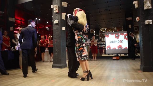 Zhanna Krylova - dancing of the birthday 2017, Tango en Vivo orq., AdornosTangoLab 4.10.2017 смотреть онлайн