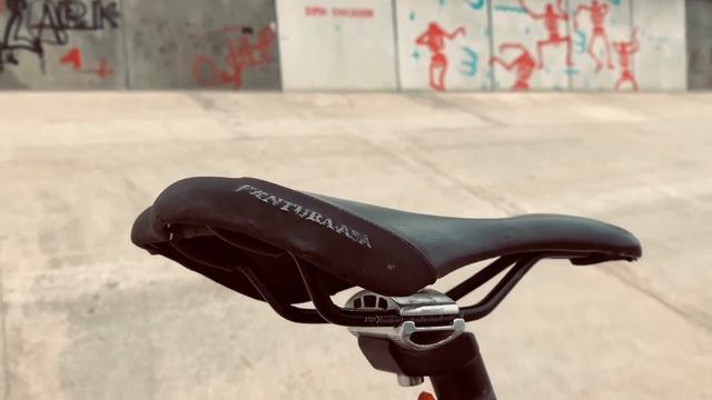 VOLGA FIXED GEAR x Винтаж и Пилотаж || Bike check - Samoilov JP смотреть онлайн