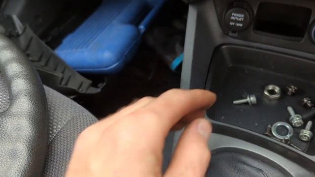Kia Rio II clock spring removal смотреть онлайн