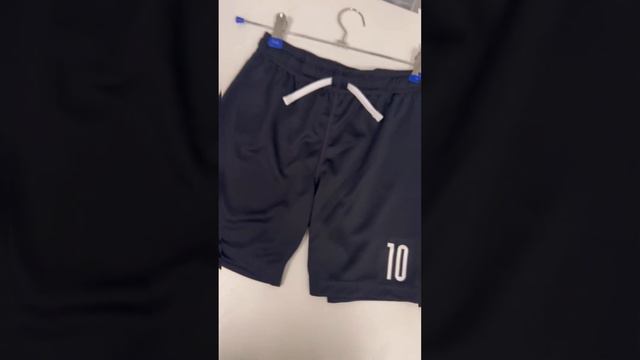 Футбольная форма 122-128 на мальчика "H&M" Германия 🇩🇪 смотреть онлайн
