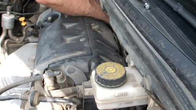 Ситроен С4,  Пежо 308, двигатель ЕР6. Замена электромагнитного клапана регулировки фаз ГРМ