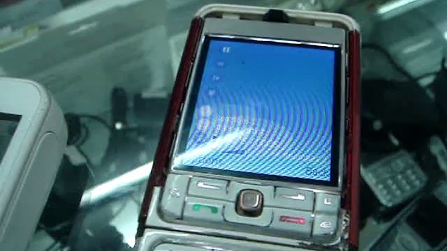 Nokia 3250 Vs Sagem X8(sound)