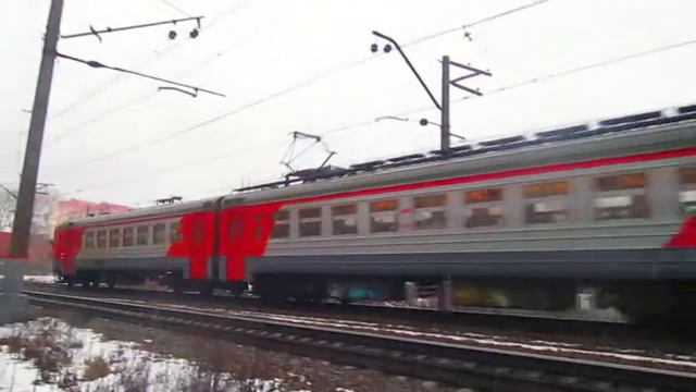 Электропоезд ЭР2Т-7097 перегон Нара-Латышская 3.04.2015 смотреть онлайн