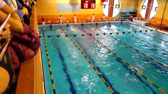 Вольный стиль 50 метров 20-ый заплыв из 38 девочки смотреть онлайн