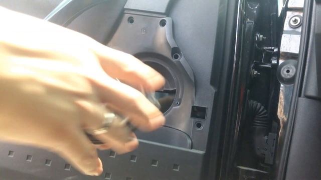 Renault Megane 2 - Manuals - Front speaker replacement смотреть онлайн