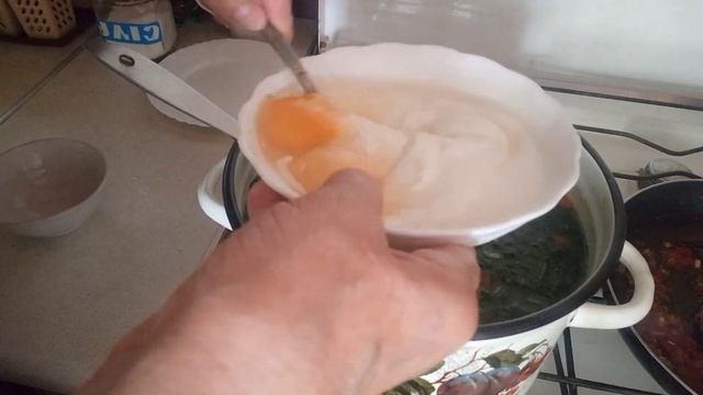 Зелений борщ з рисом. Дуже смачно.