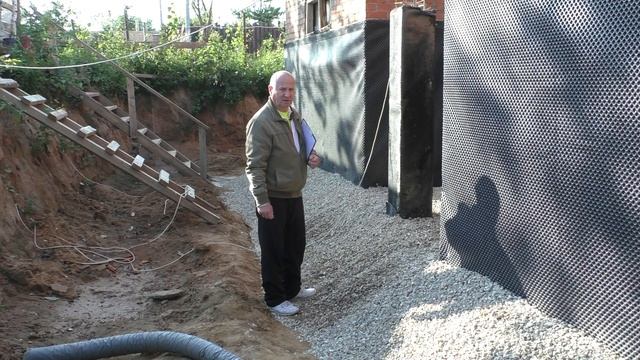 Дом с цокольным этажом. Поэтапная стоимость работ. Часть 18, устройство дренажа. смотреть онлайн