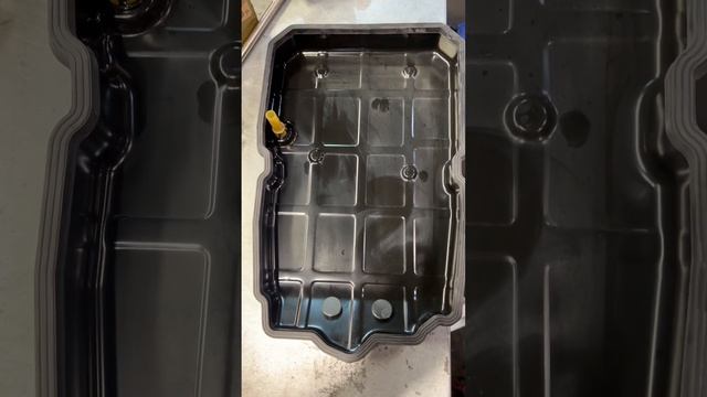 Замена масла в АКПП Mercedes-Benz GL500 W164 7g-tronic 722.9 смотреть онлайн